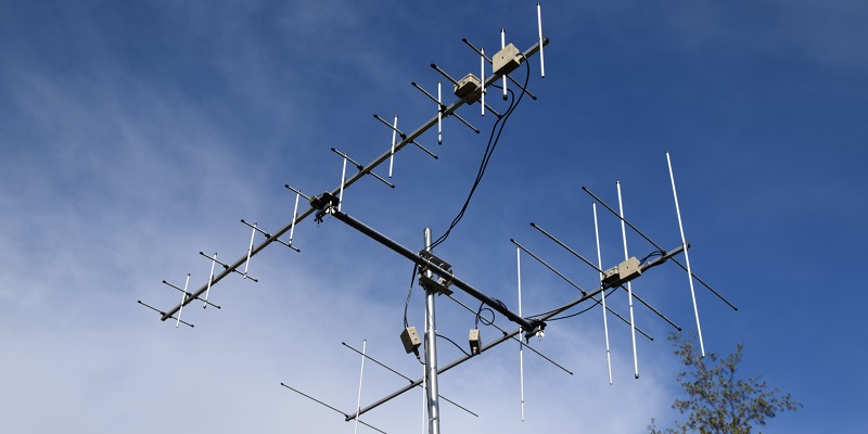 Das 2m/70cm Kreuzyagi-Set am Mast